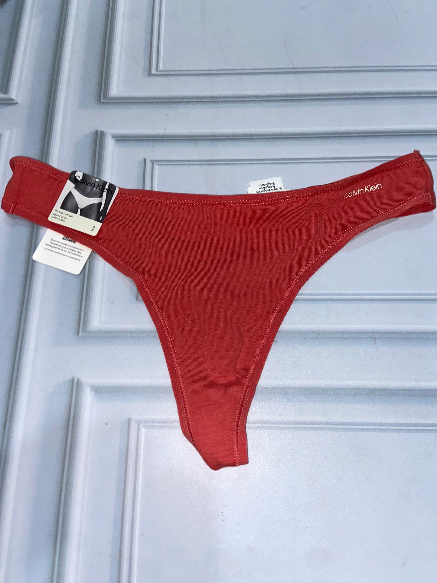 Hilo Calvin Klein