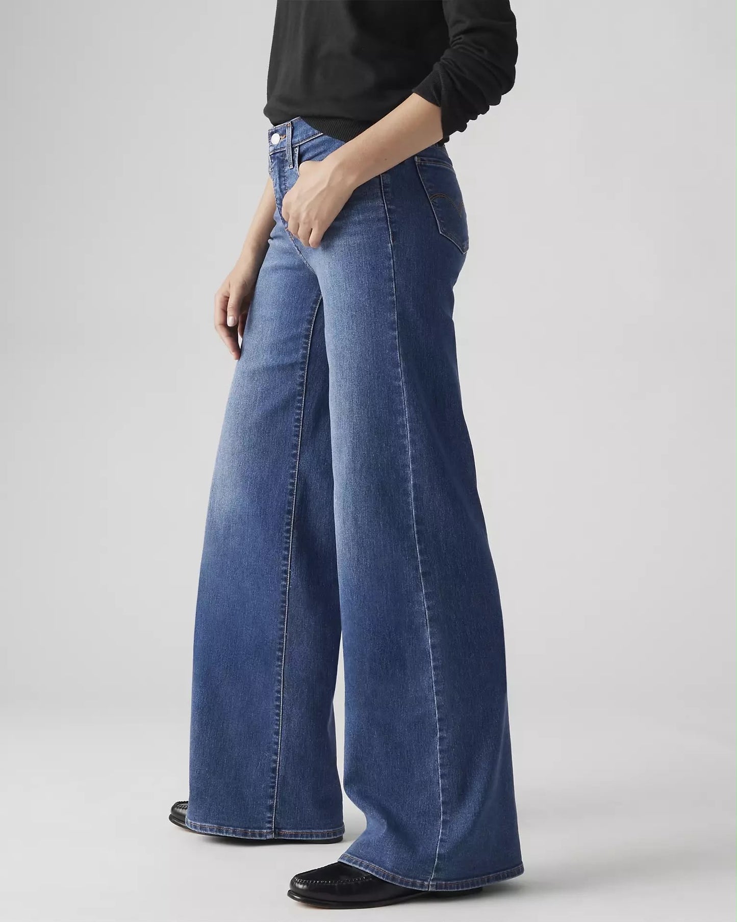 LEVIS SHAPING WIDE LEG