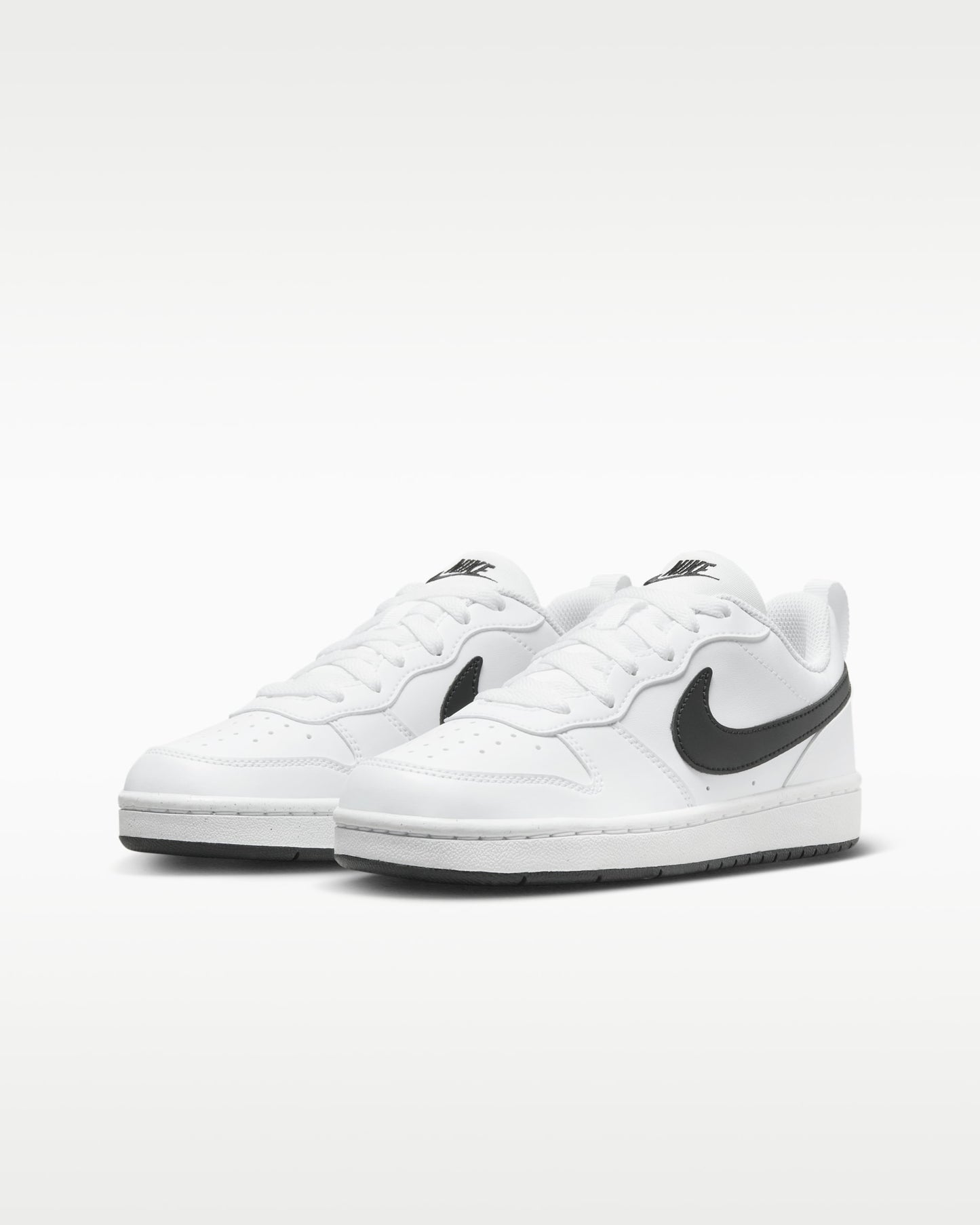 NIKE TENIS