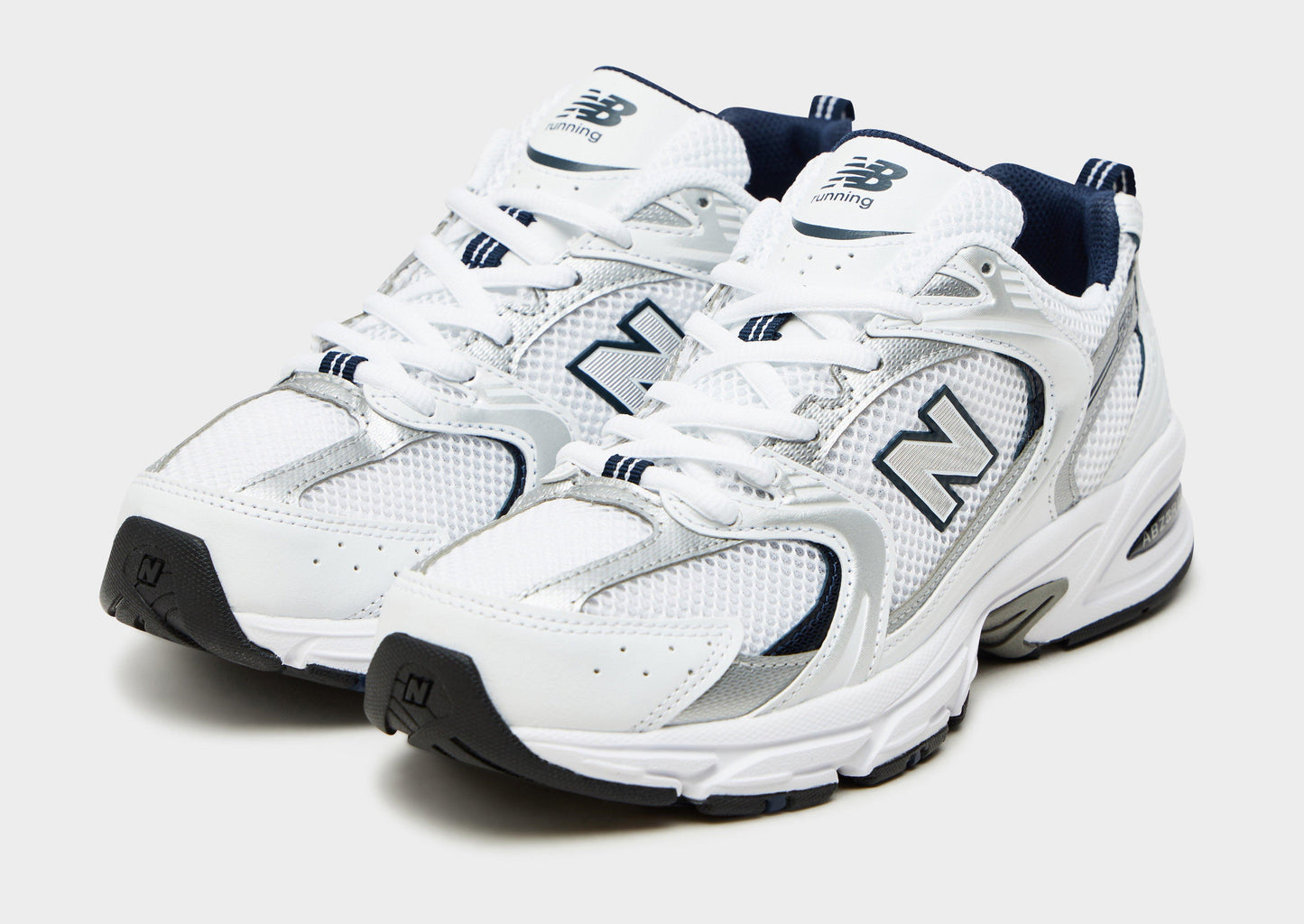 NEW BALANCE 53O