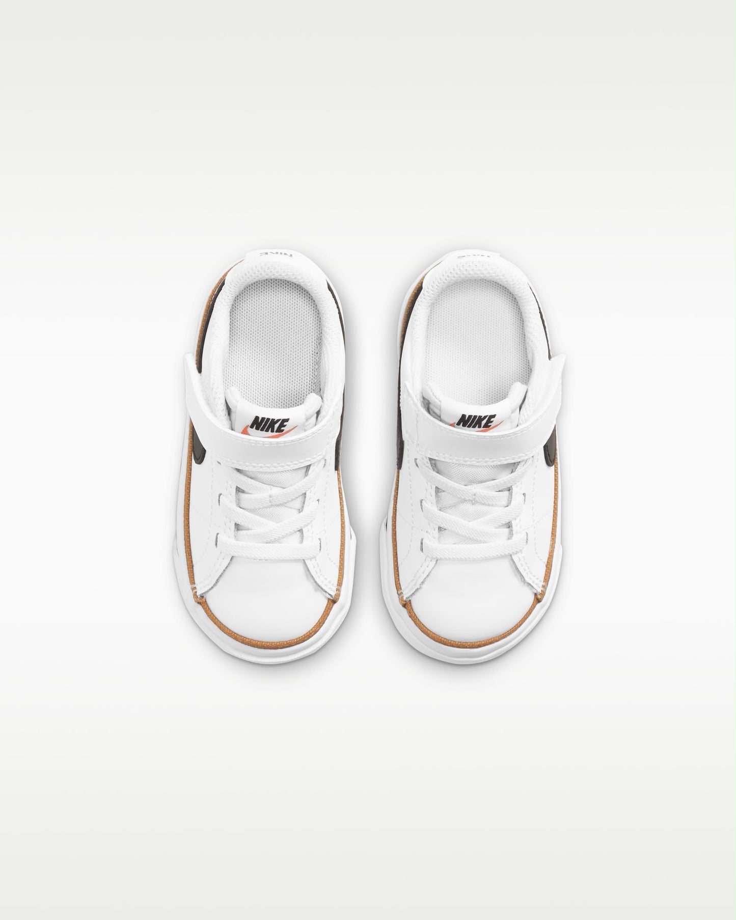 NIKE COURT LEGACY