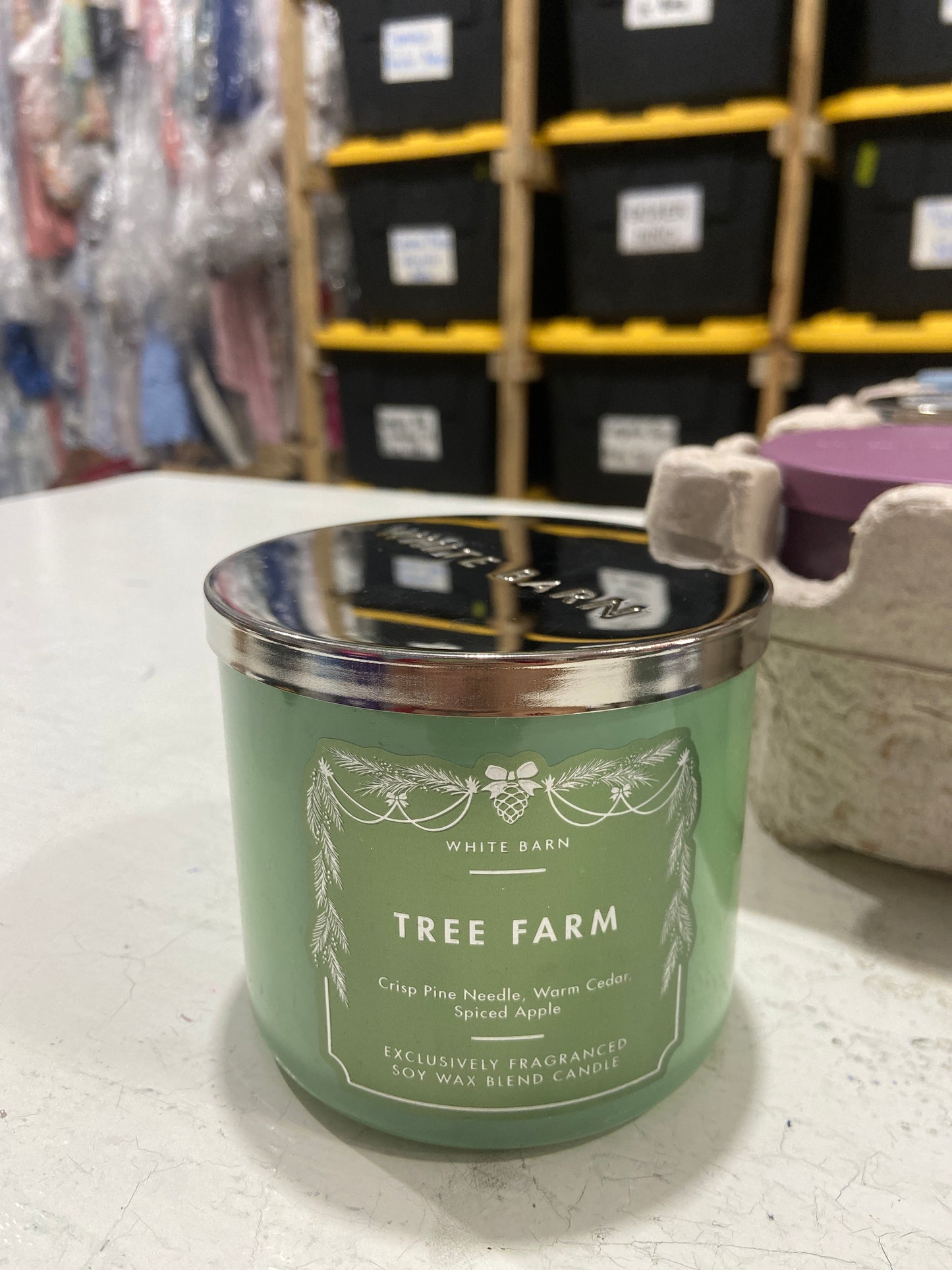 VELA AROMATICA WHITE BARN / BATH & BODY WORKS