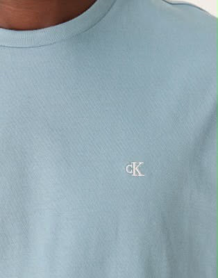 CALVIN KLEIN CAMISETA