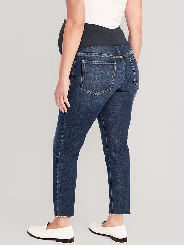 OLD NAVY 
STRAIGHT SHORT