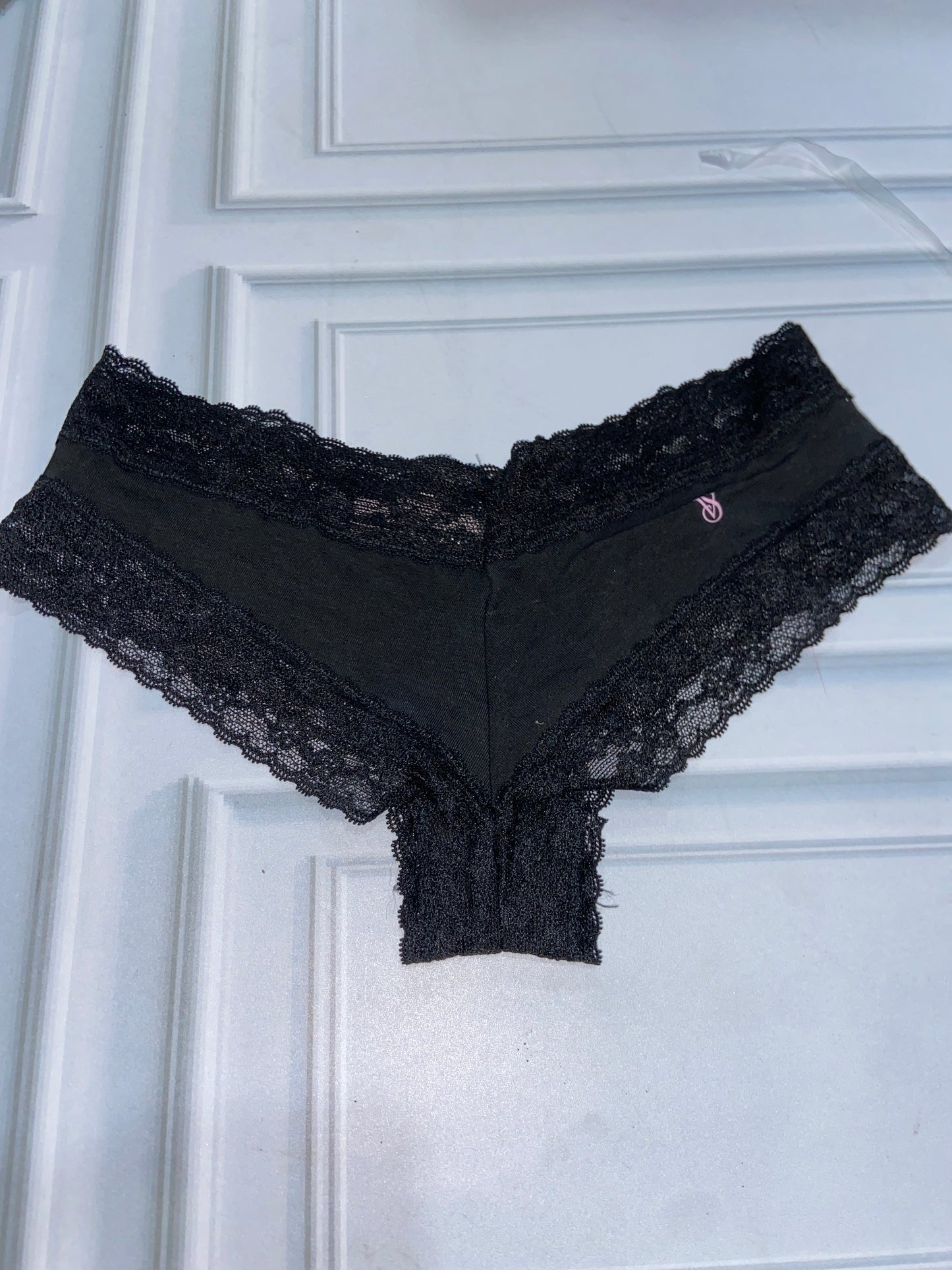 HILO VICTORIA SECRET