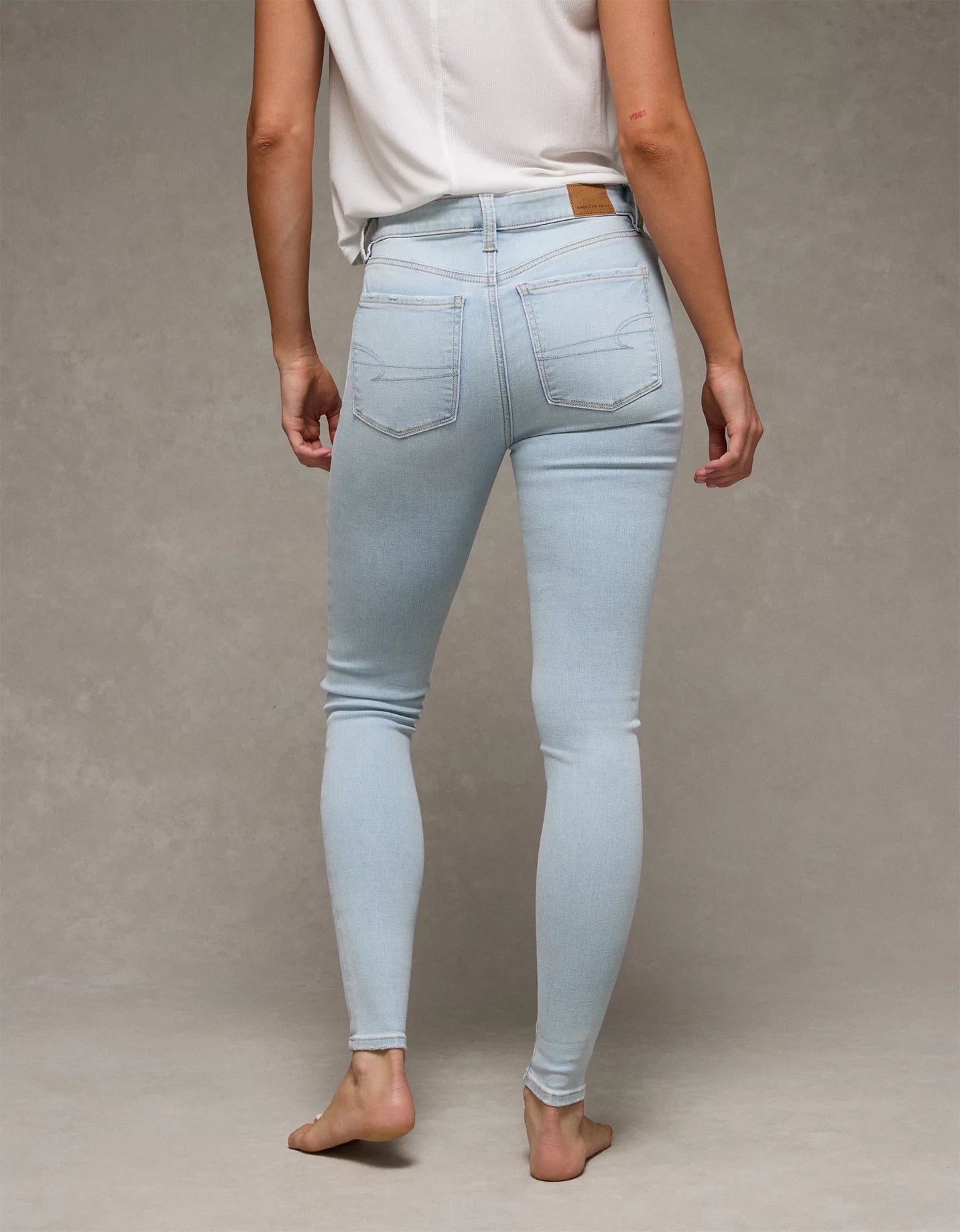 AMERICAN EAGLE JEAN