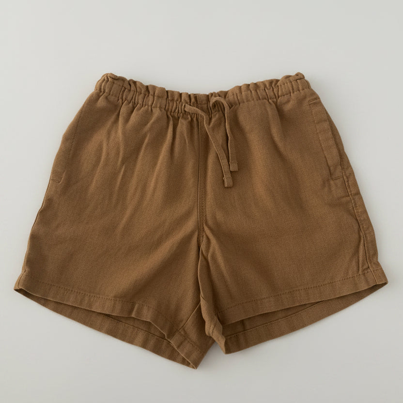 OLD NAVY SHORT DE NIÑA