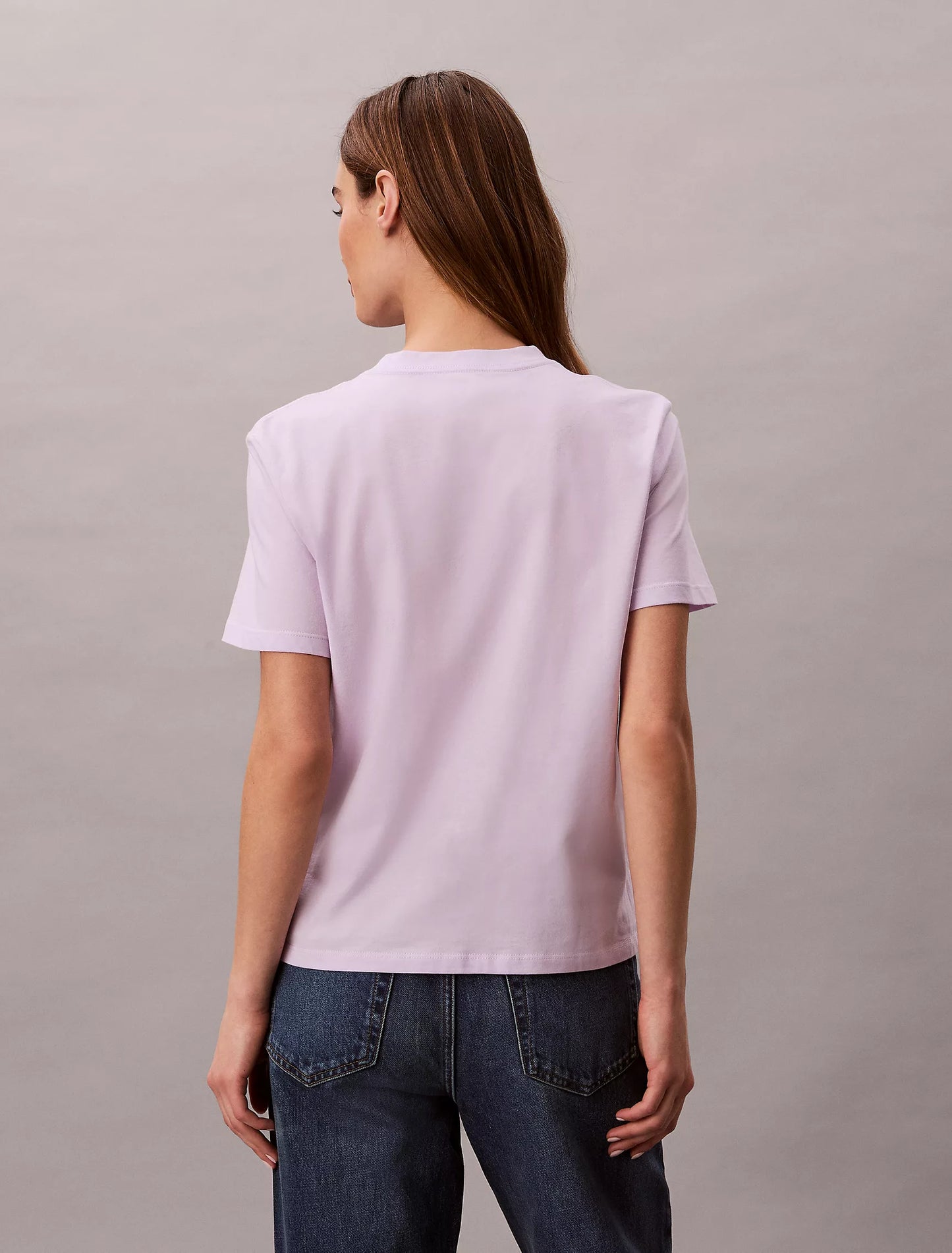 CALVIN KLEIN CAMISETA DE MUJER 2