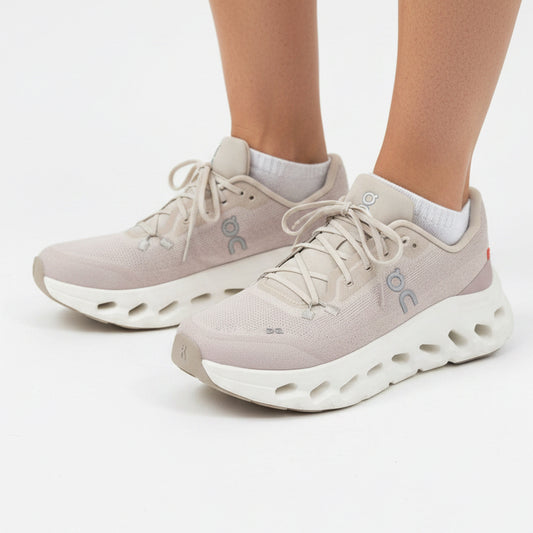 ON CLOUDDTILT TENÍS MUJER