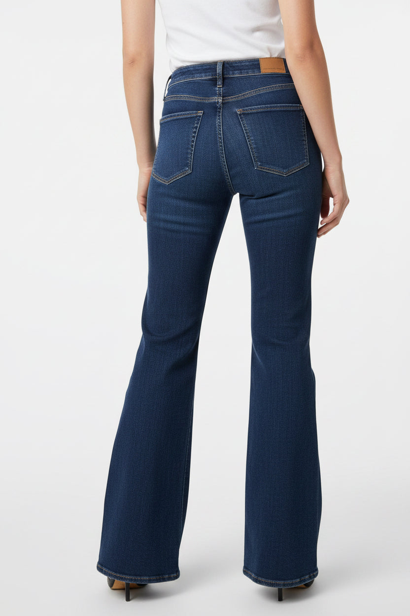 AMERICAN EAGLE CURVY SUPER HIGH RISE FLARE JEANS DE MUJER