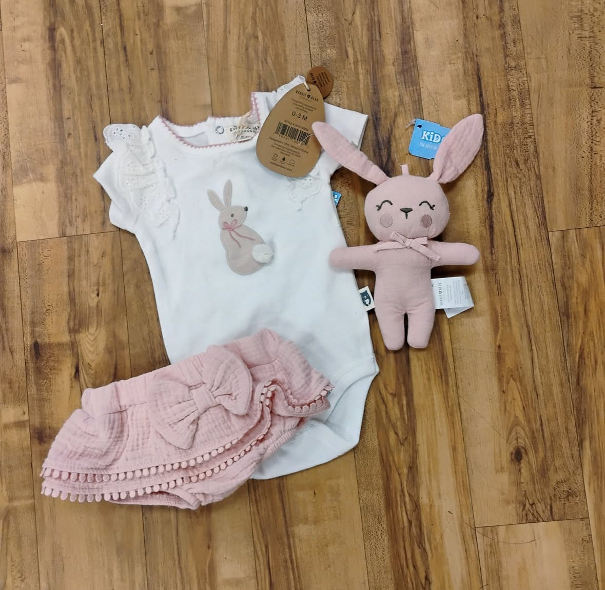 RABBIT BEAR CONJUNTO BEBÉ