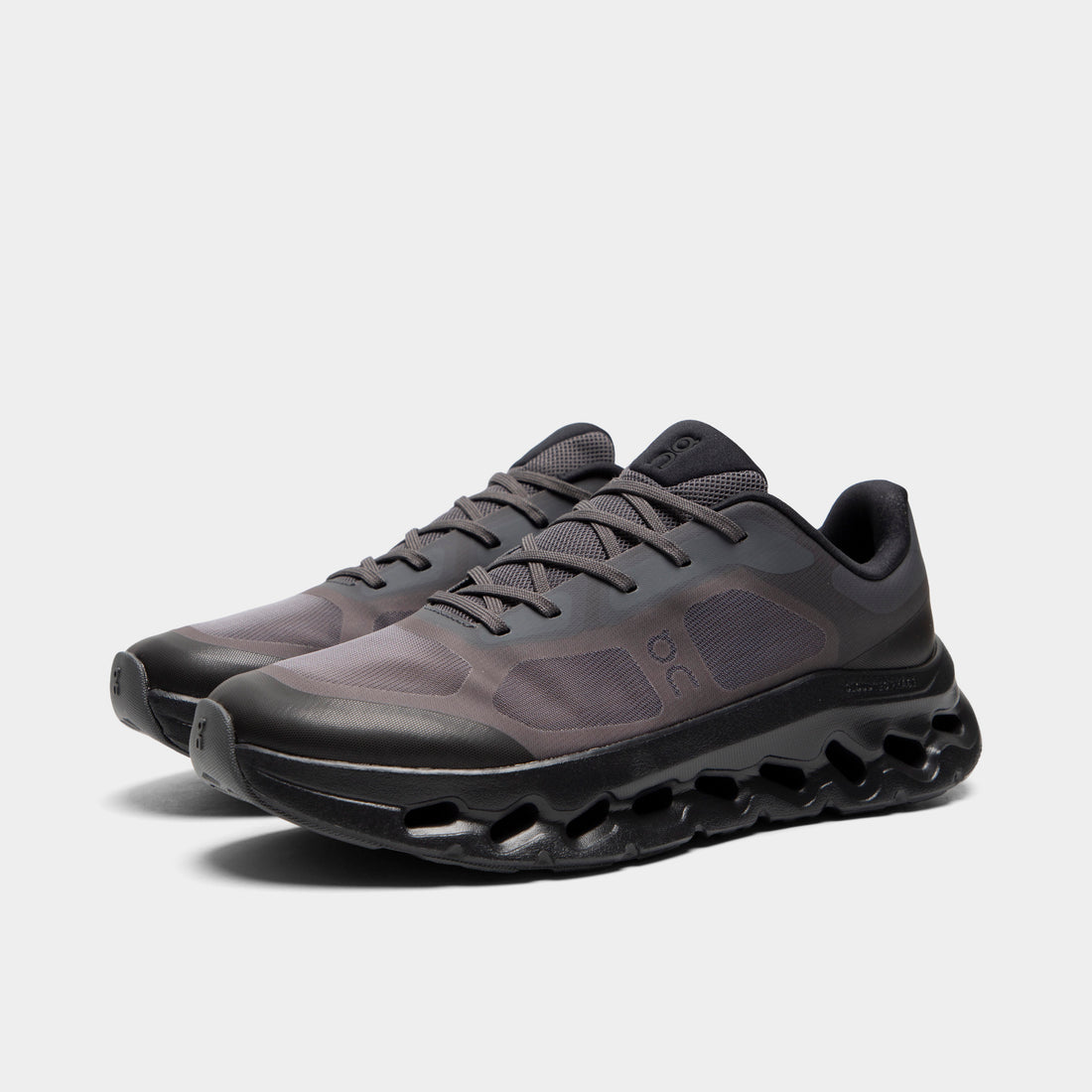 ON CLOUDTILT REMIX TENIS HOMBRE
