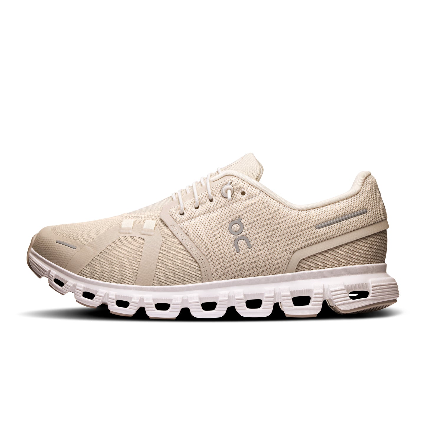 ON CLOUD 6 TENIS DE MUJER