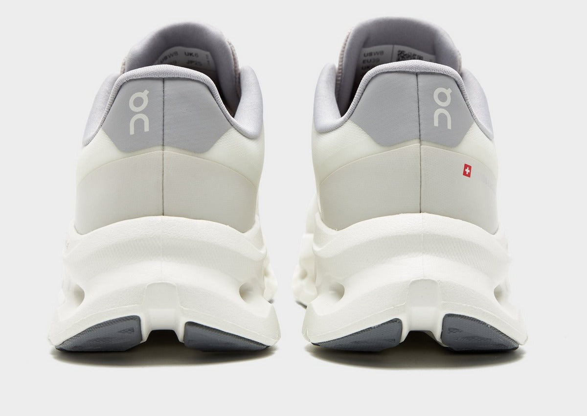 ON RUNNING CLOUDILT REMIX TENIS