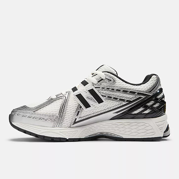 NEW BALANCE 1906R