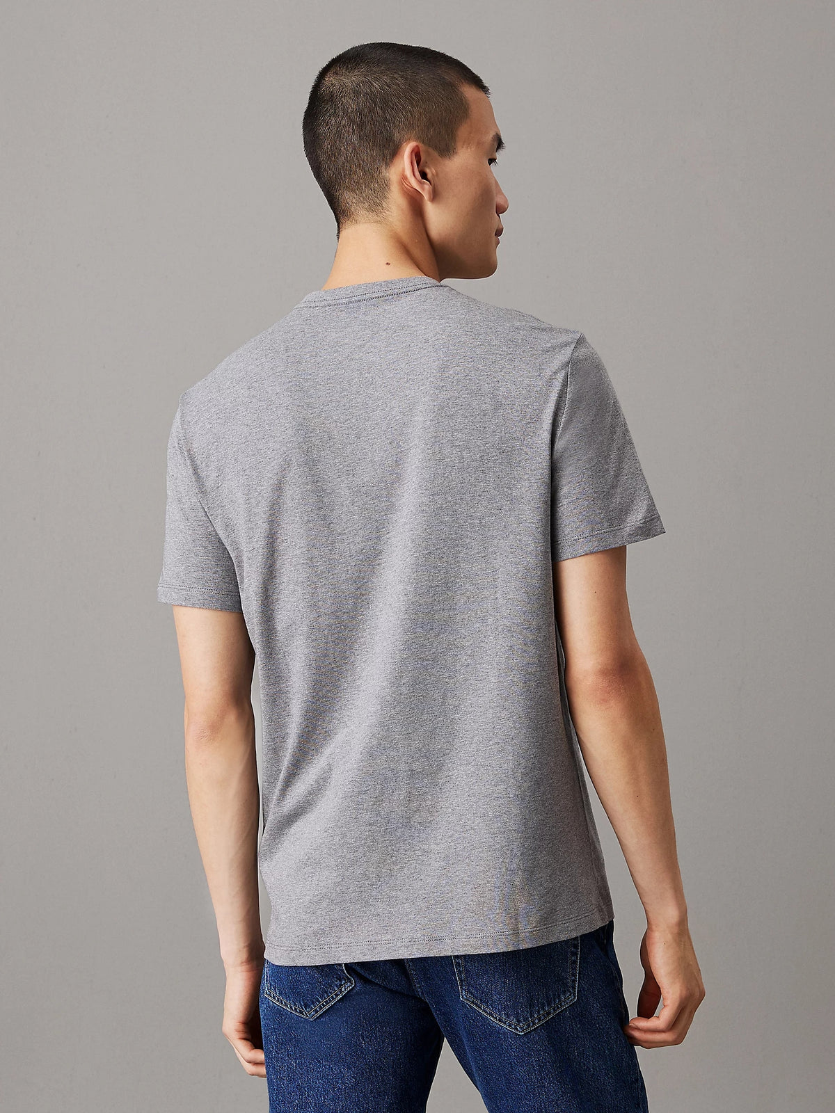 CALVIN KLEIN CAMISETA