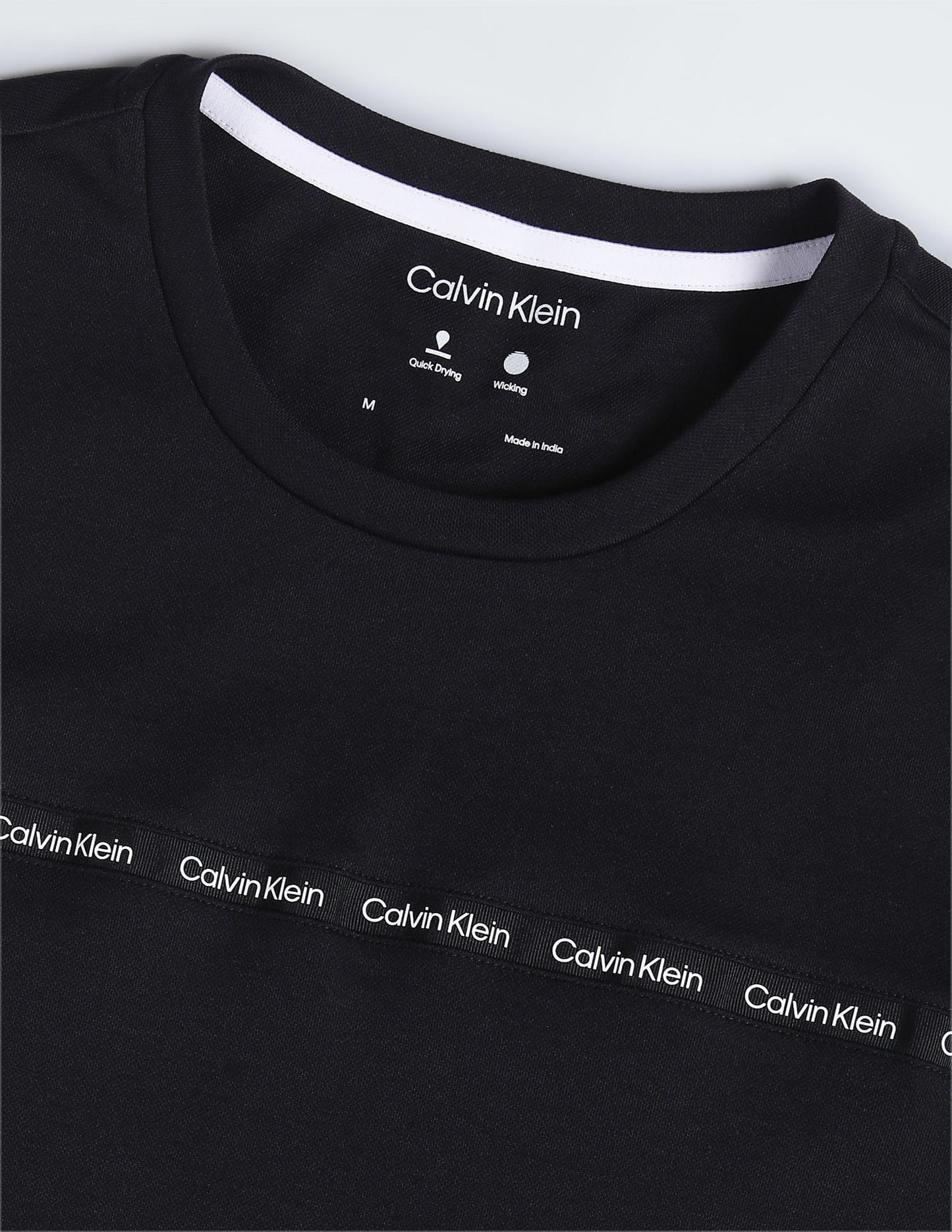 CALVIN KLEIN CAMISETA