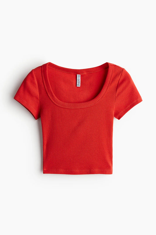 Crop top DIVIDED
